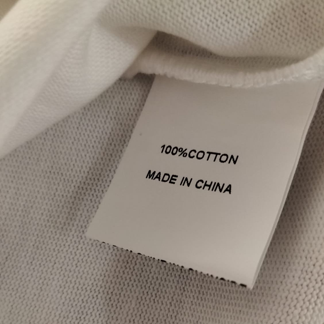 Camiseta White Instinct